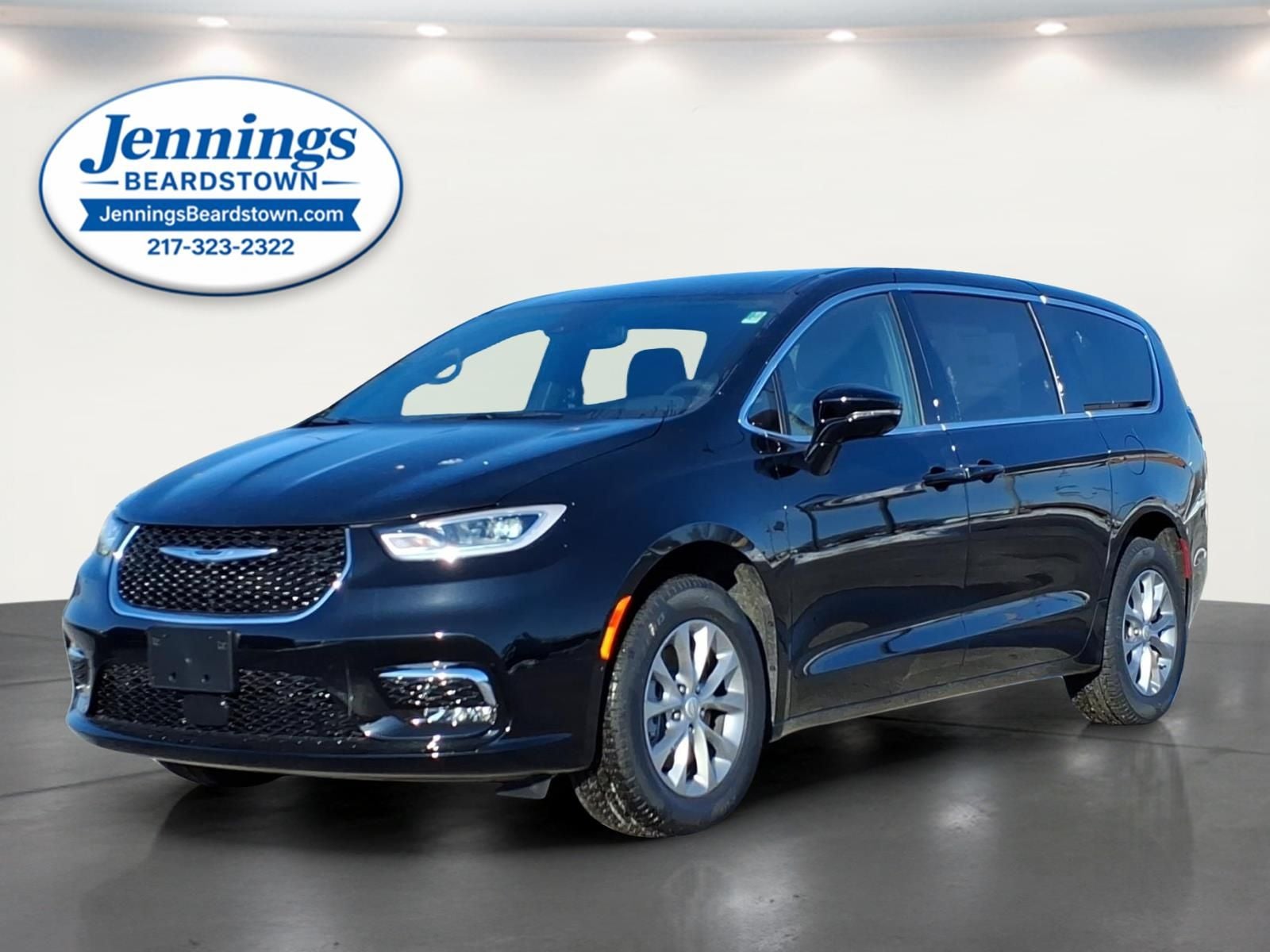 2026 Chrysler Pacifica PACIFICA SELECT AWD in Diamond Black Crystal Pearl-Coat Exterior Paint — front three-quarter view